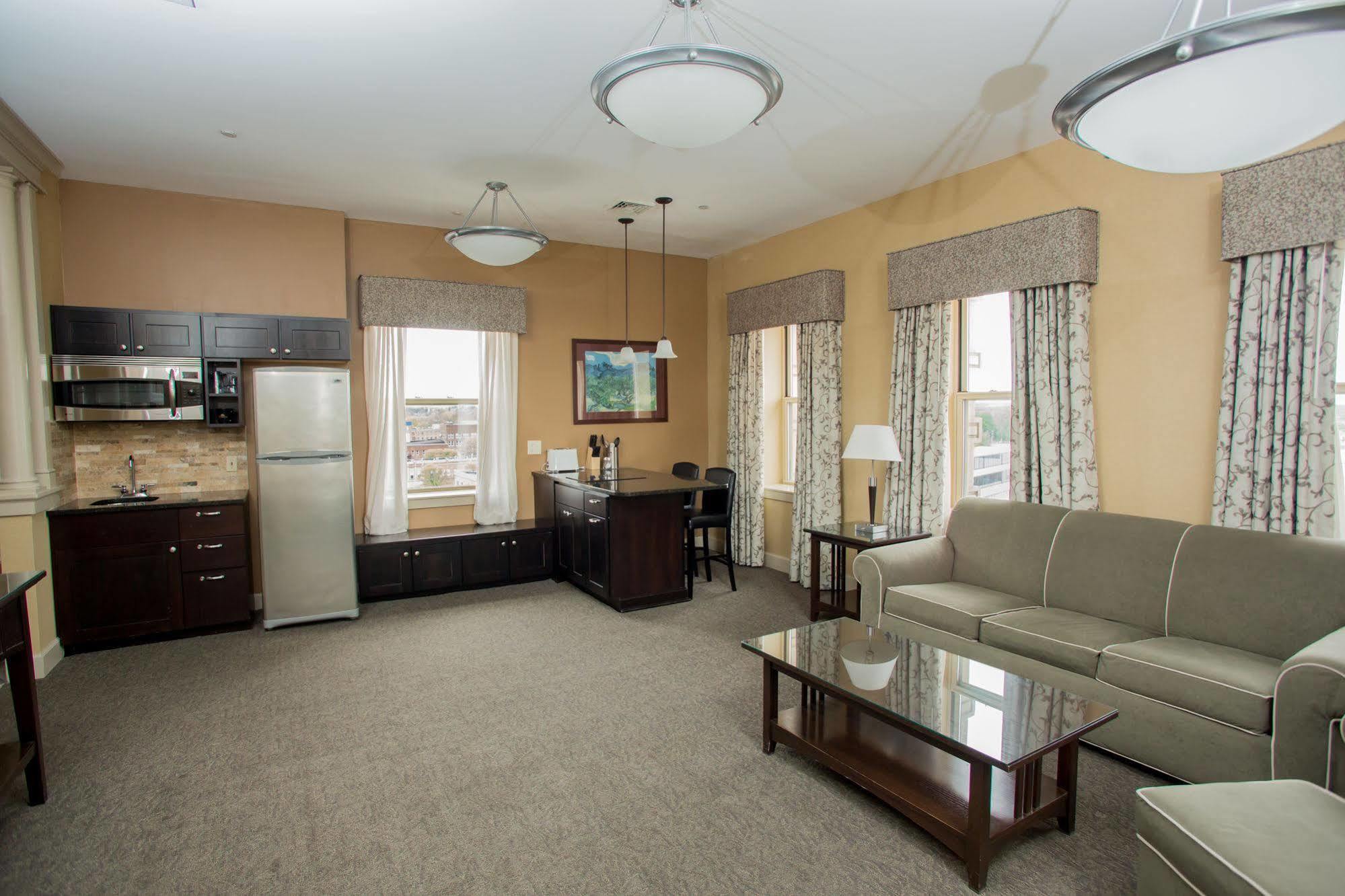 The Parker Inn Schenectady Extérieur photo