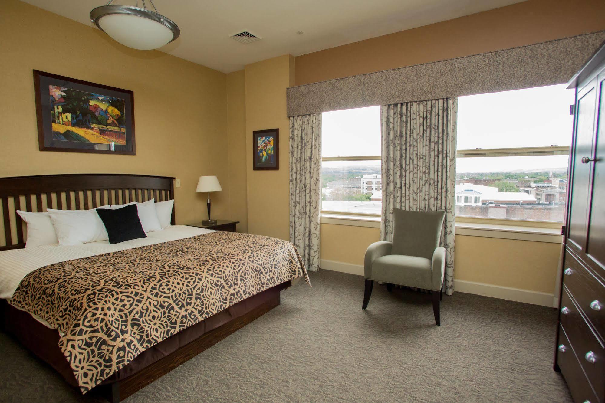 The Parker Inn Schenectady Extérieur photo